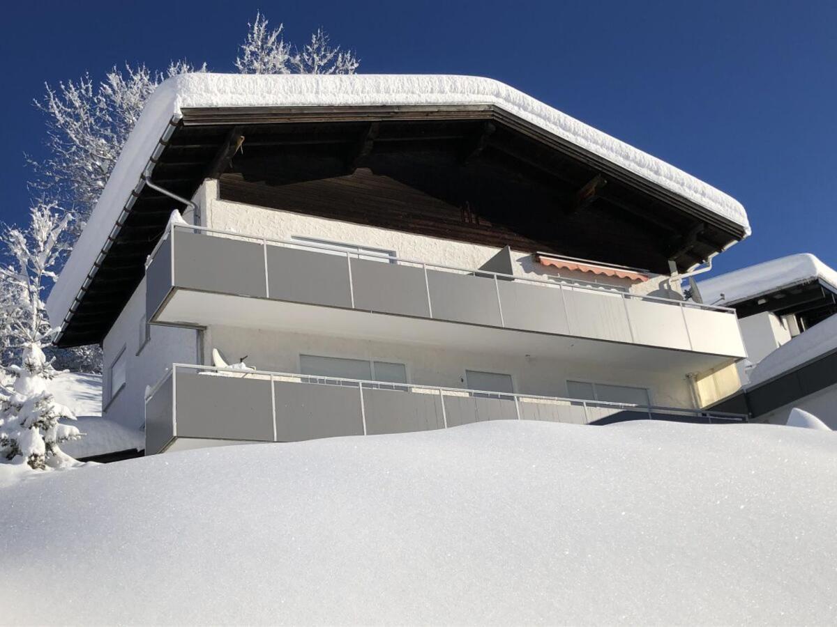 Walli Laterns - Ski Und Bergvergnuegen Direkt Vor Der Haustuer Εξωτερικό φωτογραφία